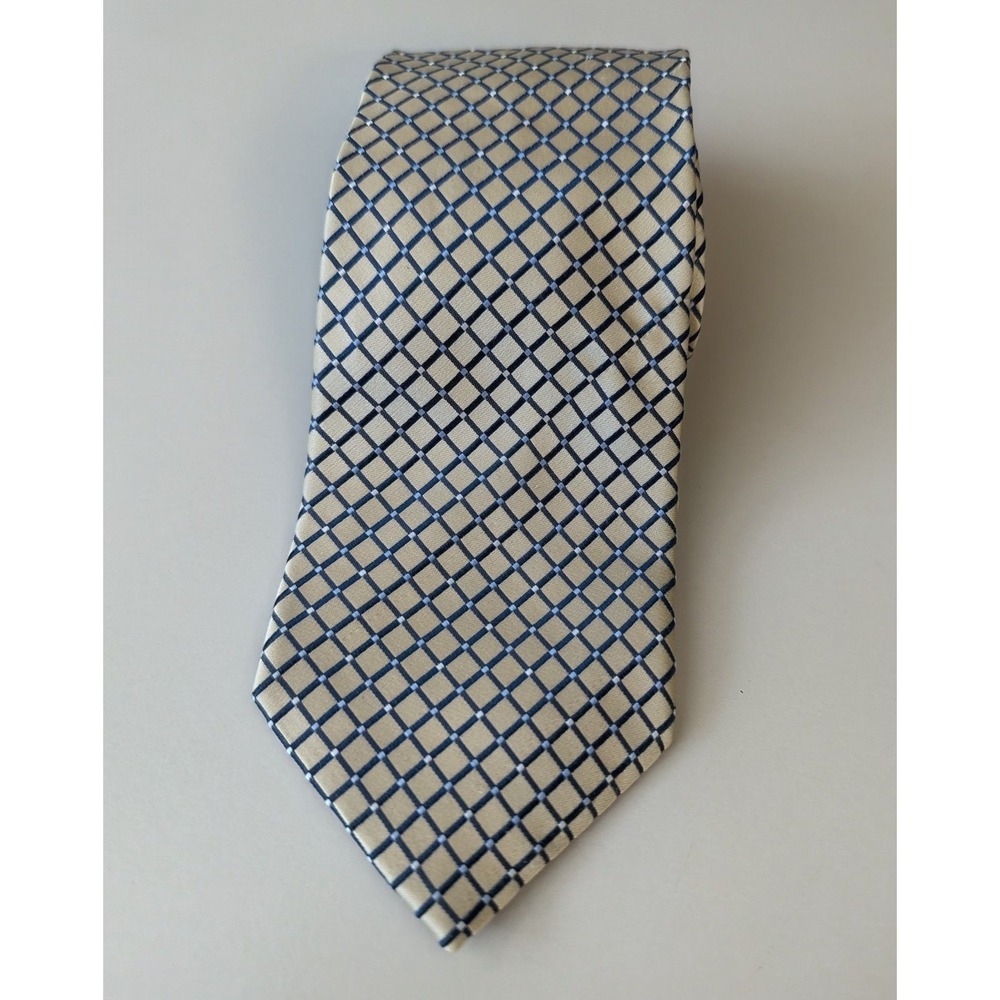 IZOD‎ Men's Ivory & Blue Geometric Pattern Tie with Logo Accent